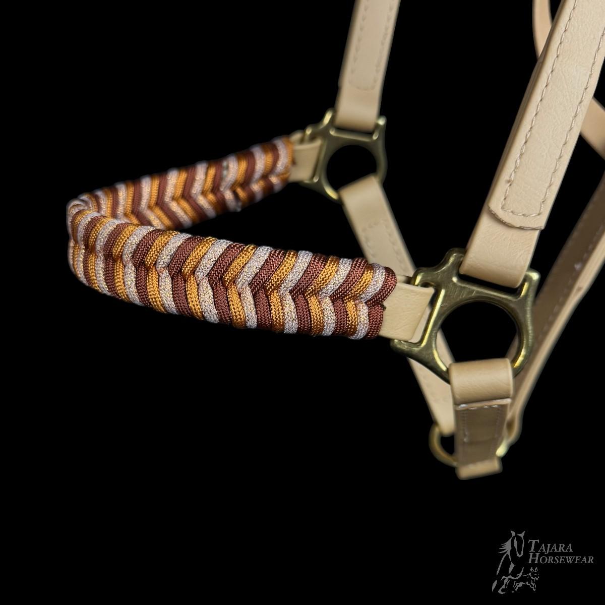 Umflochtenes Halfter mit Fransenstirnriemen (TH76)